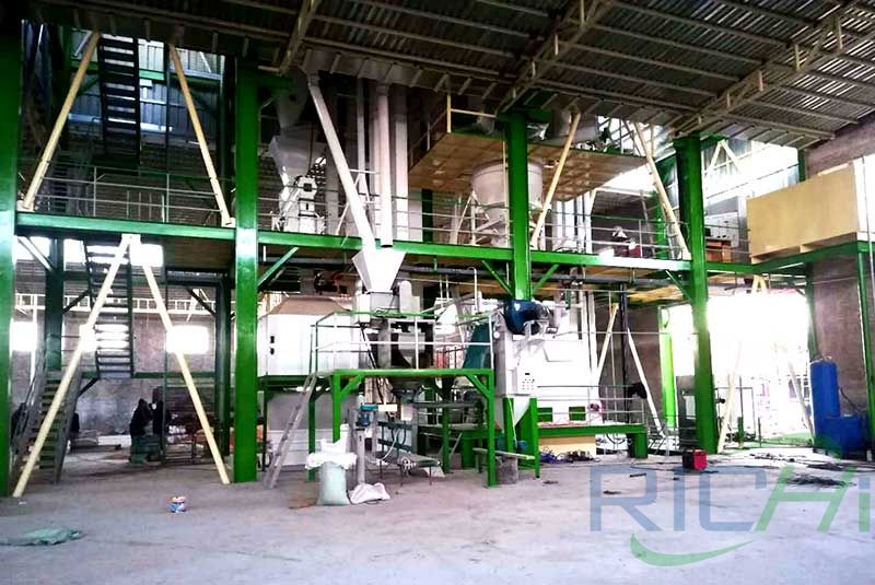 Process of cattle feed pellet production line