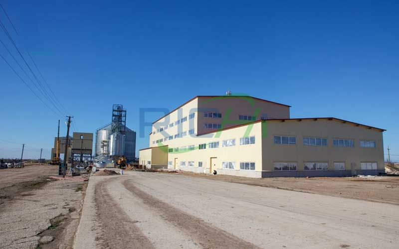 Large feed pellet plant