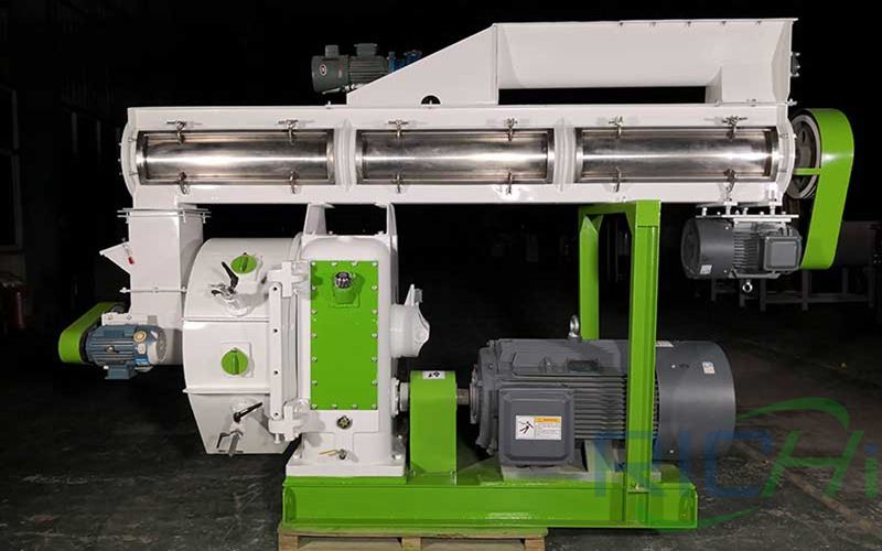 Feed pellet mill